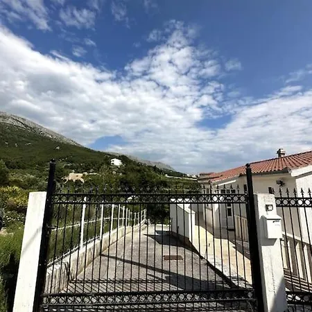 Apartment88 * Podstrana